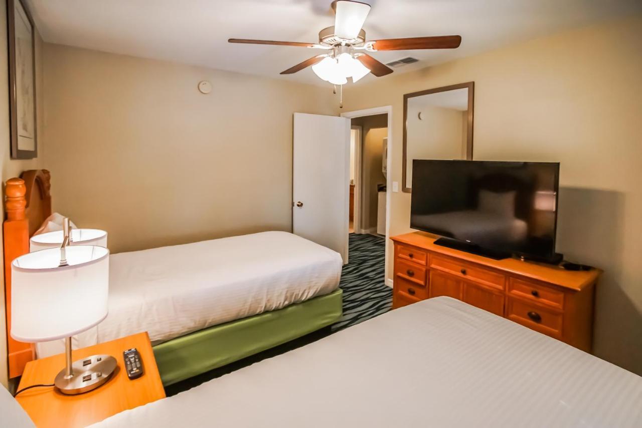 Multi Resorts At Fantasy World Orlando Bagian luar foto