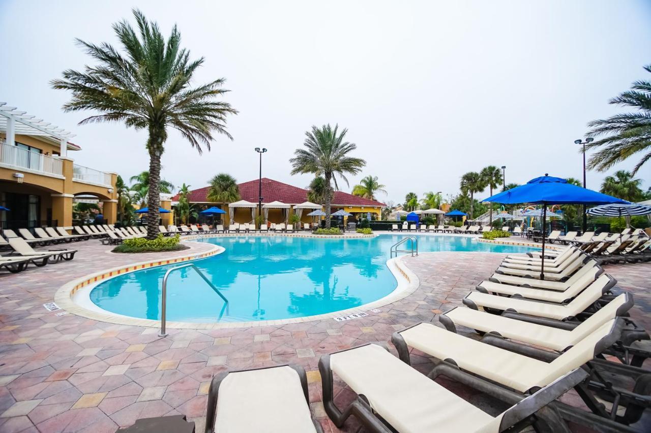 Multi Resorts At Fantasy World Orlando Bagian luar foto