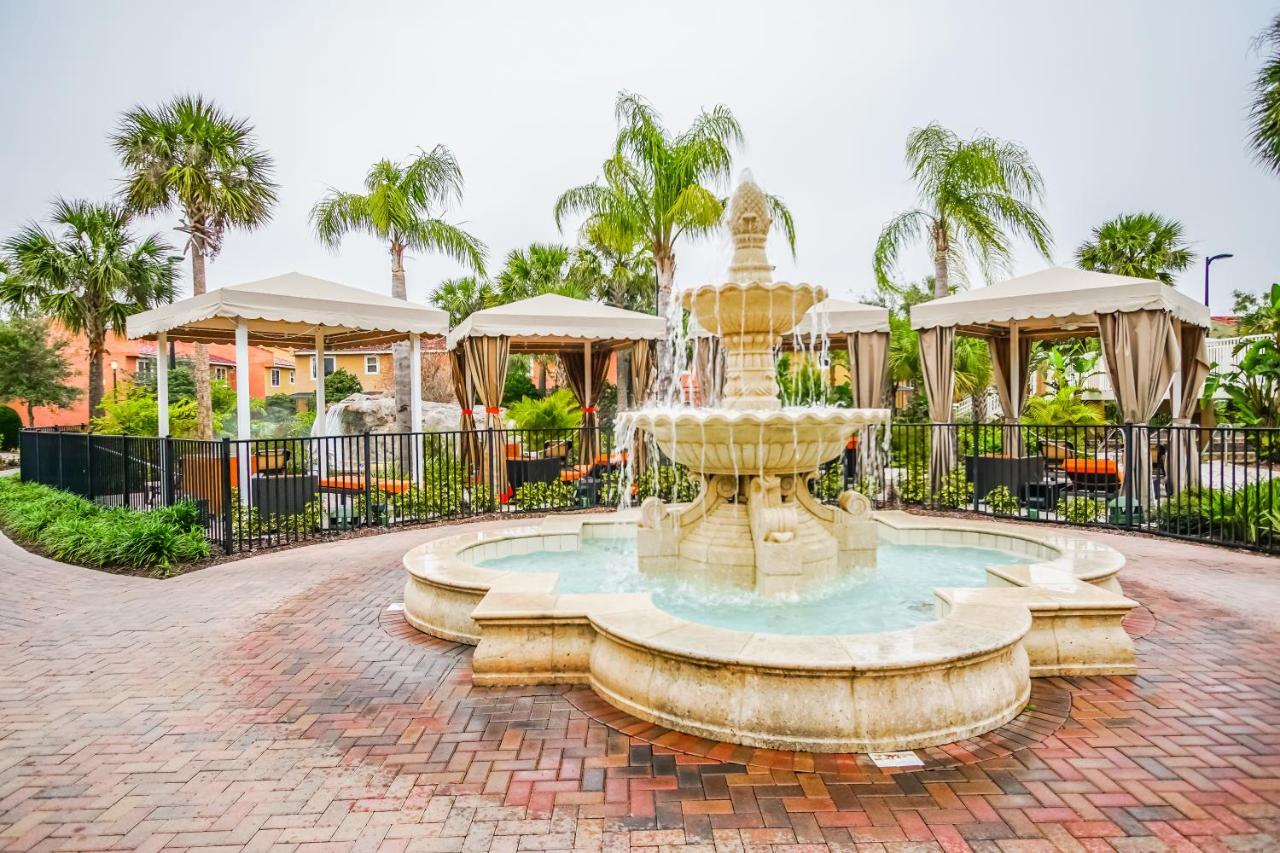 Multi Resorts At Fantasy World Orlando Bagian luar foto